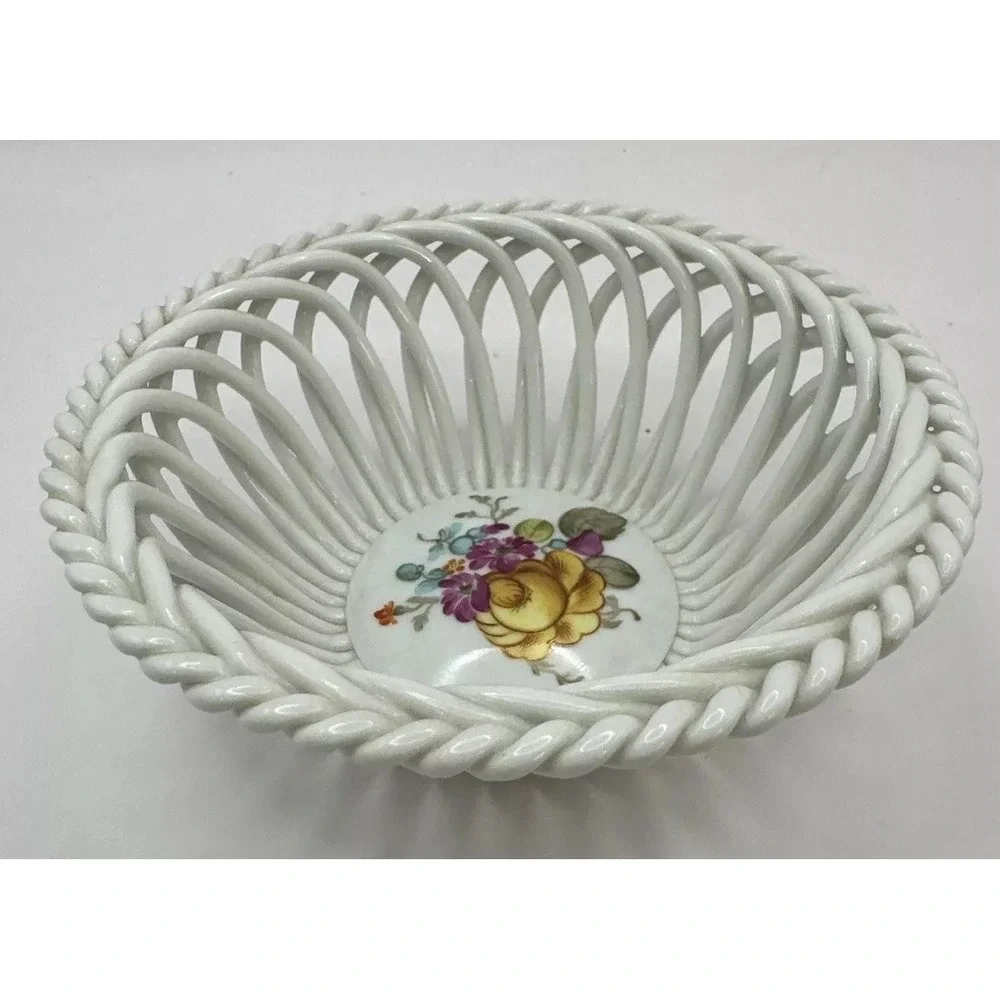 Herend Bowl Queen Victoria Open Weave Reticulated Floral Flowers Basket 4.5